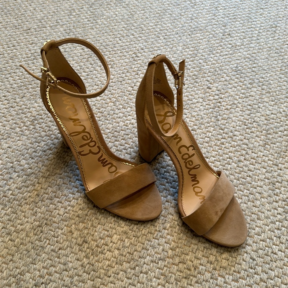 Sam Elderman Yaro Oatmeal Suede Shoes **New**